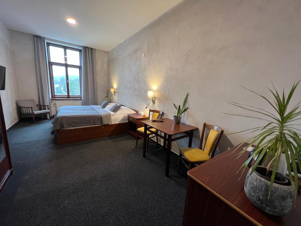 Hotel Centrum Hranice  Ngoại thất bức ảnh