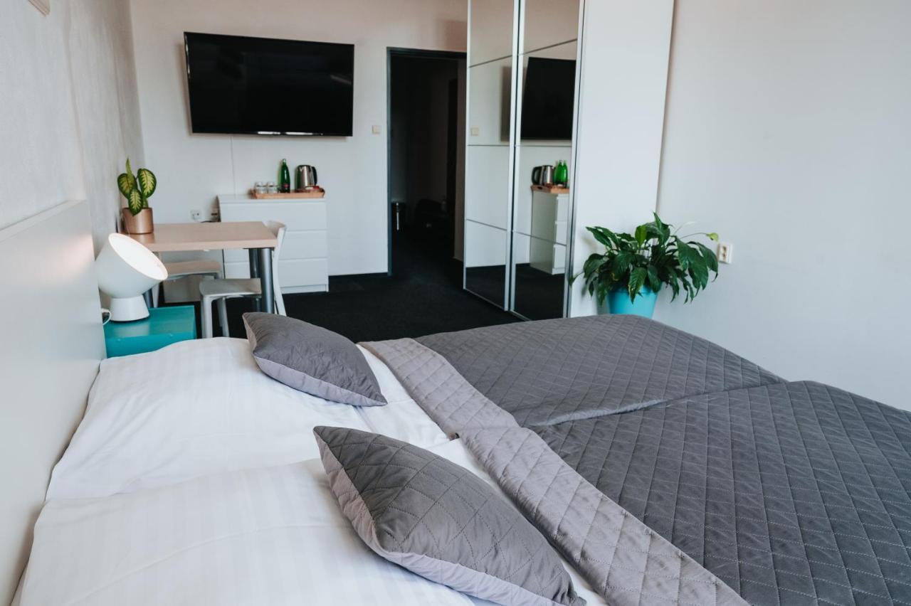 Hotel Centrum Hranice  Ngoại thất bức ảnh