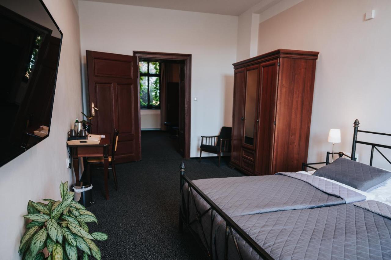 Hotel Centrum Hranice  Ngoại thất bức ảnh